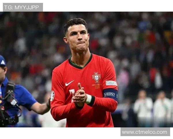 合照足球明星的名字有哪些值得关注的球员和他们的成就解析